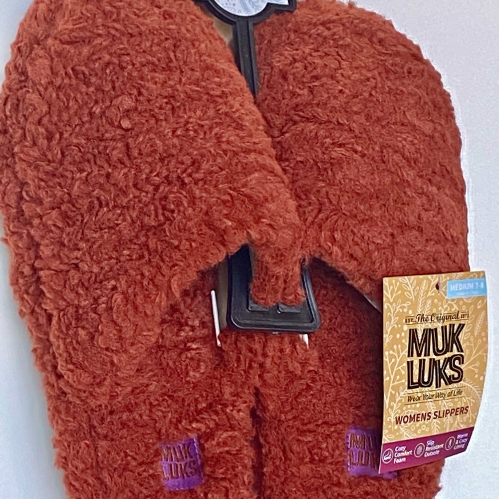 Muk Luks 🆕| Rust/Clay Brown Maven Teddy Bear Shearling Slippers. - Picture 2 of 6